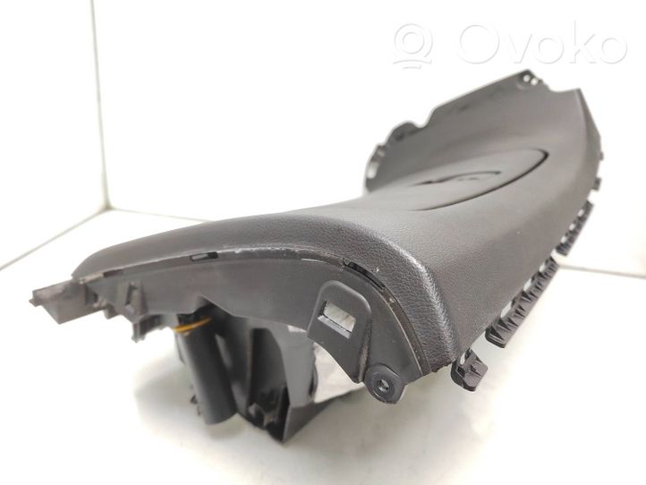 Chevrolet Orlando Glove box 