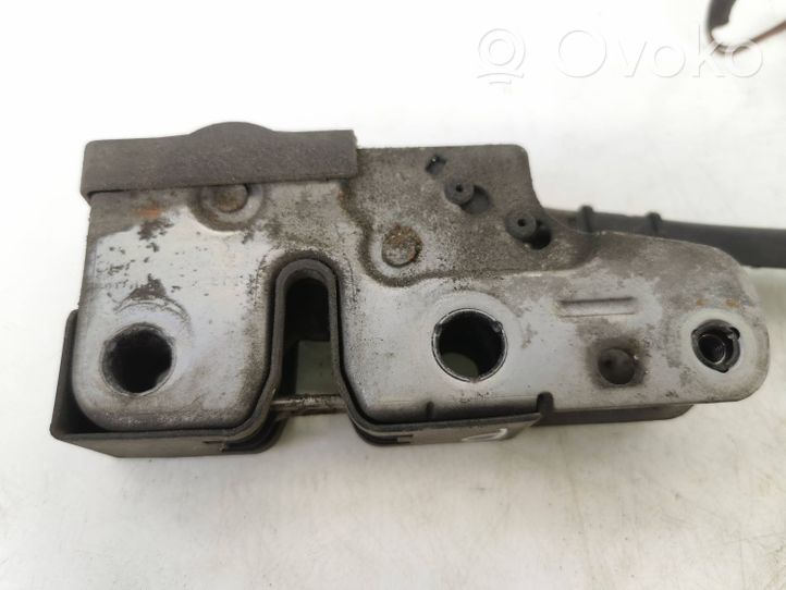 Volkswagen PASSAT B6 Serrure de capot 3C2823531