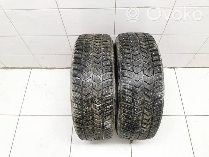 Volkswagen Golf I R15 winter/snow tires with studs 18560R15