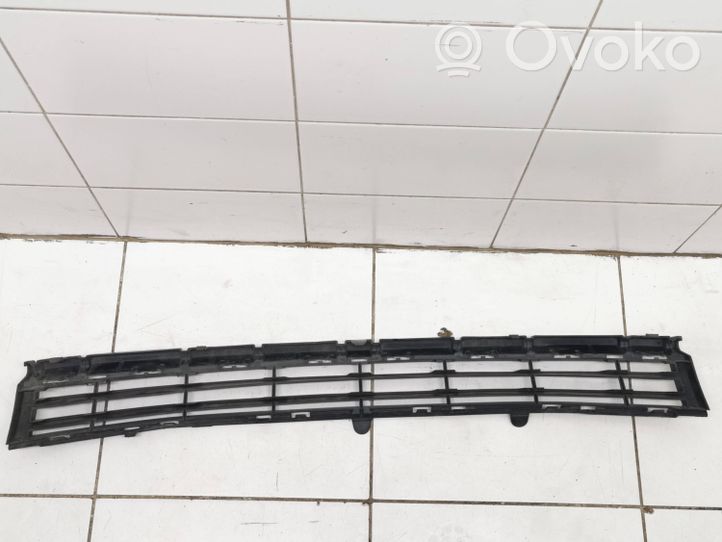 Citroen Berlingo Front bumper upper radiator grill 9682581877