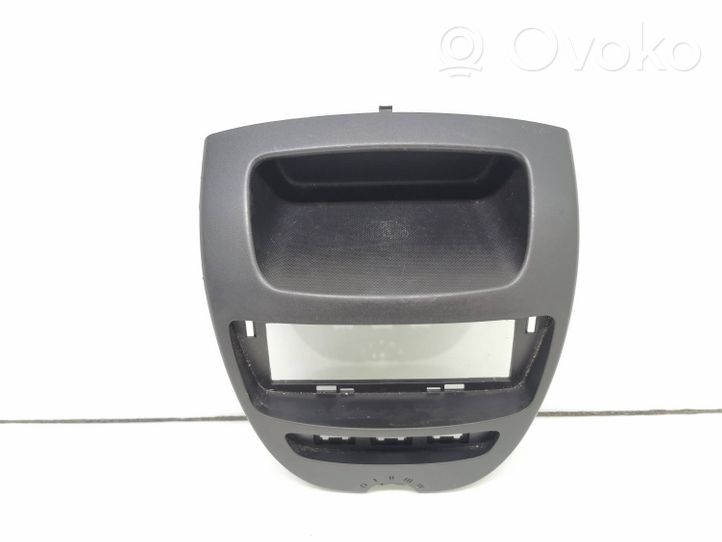 Toyota Aygo AB10 Radio/GPS head unit trim 554050H010