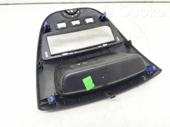 Toyota Aygo AB10 Radio/GPS head unit trim 554050H010