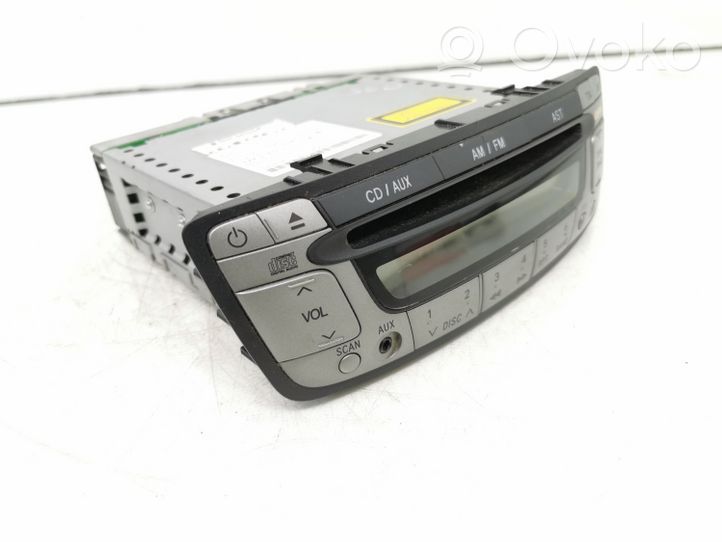 Toyota Aygo AB10 Panel / Radioodtwarzacz CD/DVD/GPS 861200H010