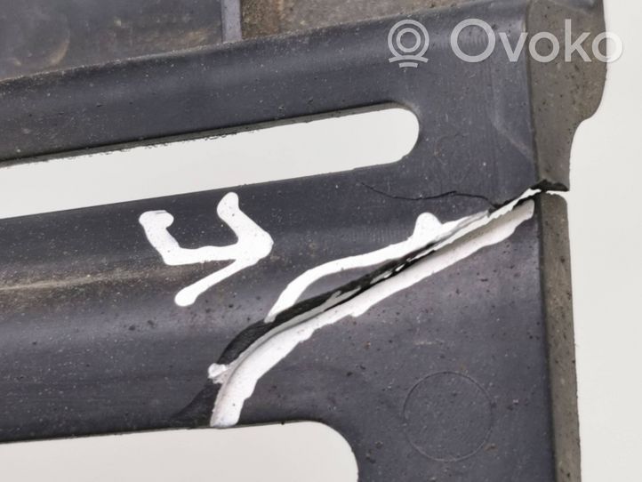 Ford Galaxy Uchwyt / Mocowanie zderzaka tylnego 6M2117E850A