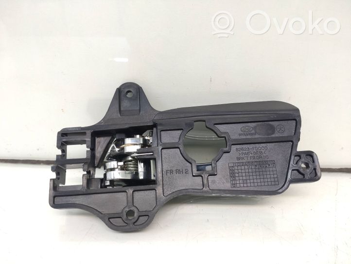 Hyundai i30 Maniglia interna per portiera anteriore 82623FD000