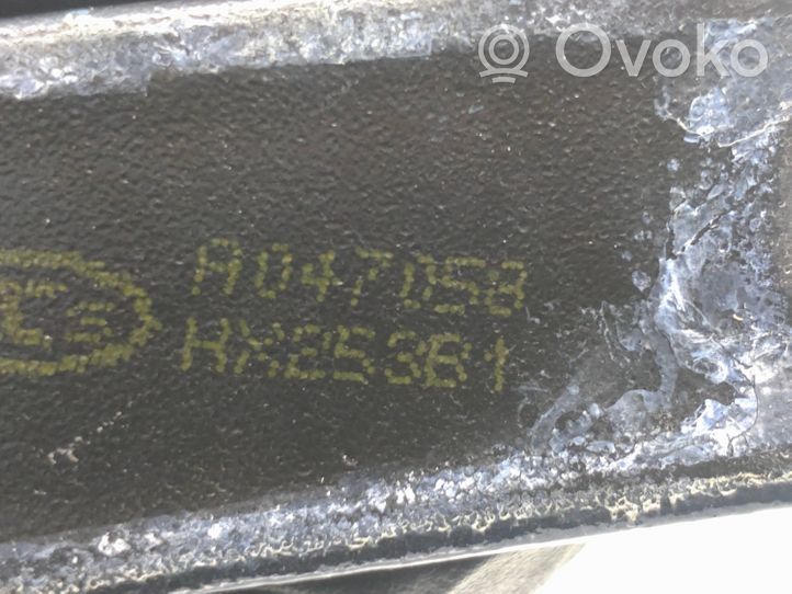 Mercedes-Benz EQC Takaoven alasarana A047058