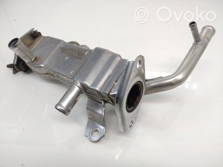 Toyota Auris E180 EGR-venttiili/lauhdutin 2560137010B