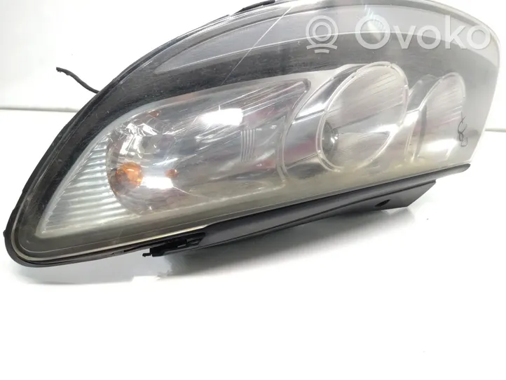 Hyundai Santa Fe Lampa przednia 921012BXXX