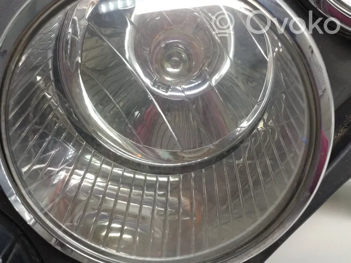 Alfa Romeo 159 Lampa przednia 60683988