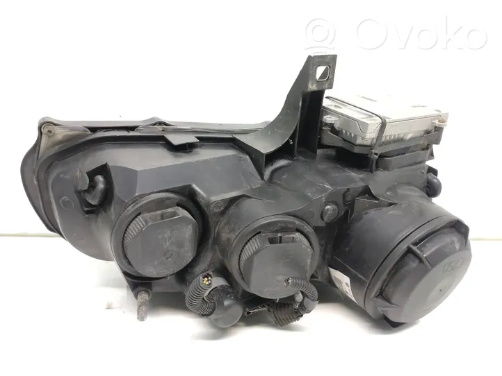 Alfa Romeo 159 Lampa przednia 60683988