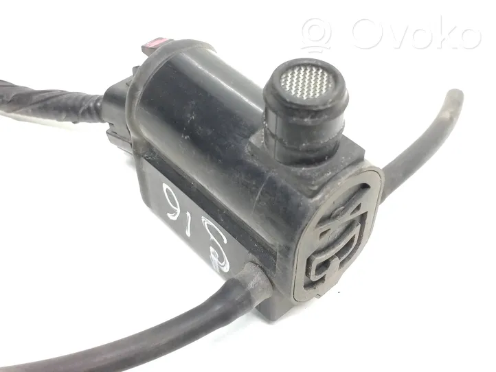 Hyundai i20 (PB PBT) Pompe de lave-glace de pare-brise 985101W000