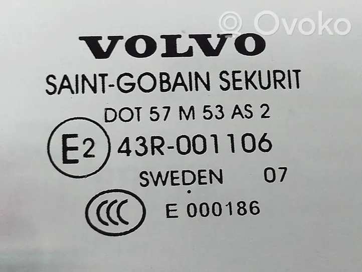 Volvo XC70 Pagrindinis priekinių durų stiklas (keturdurio) 43R001106
