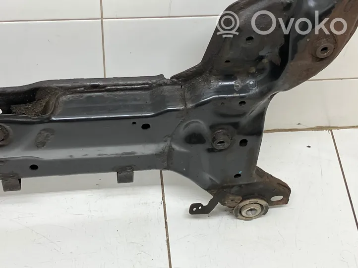 Volvo XC70 Front subframe G9N5000