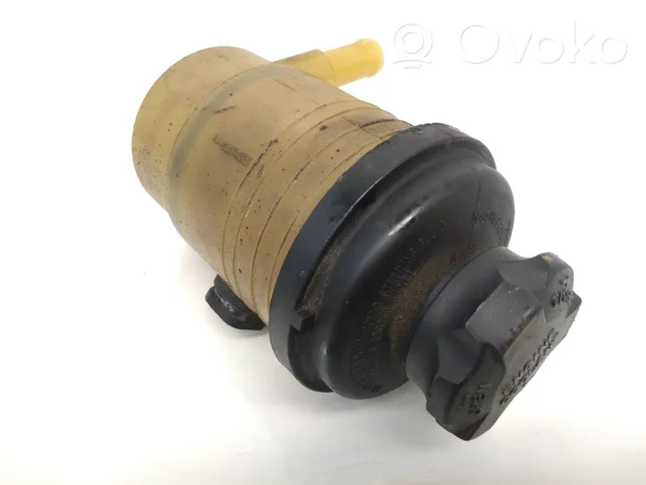 Hyundai Santa Fe Brake fluid reservoir 