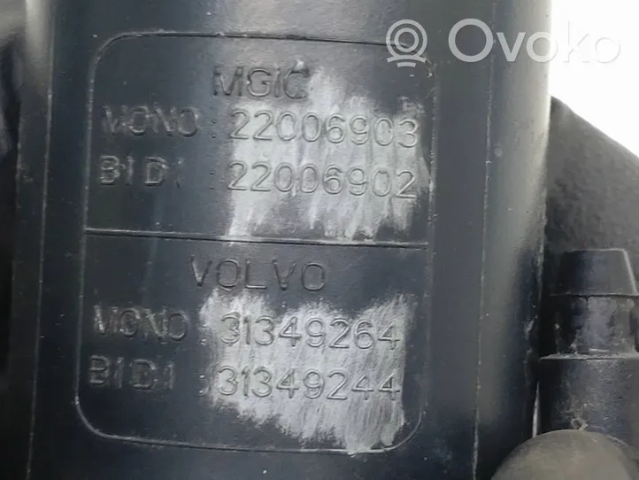 Volvo V60 Bomba del líquido limpiaparabrisas luna delantera 31349244