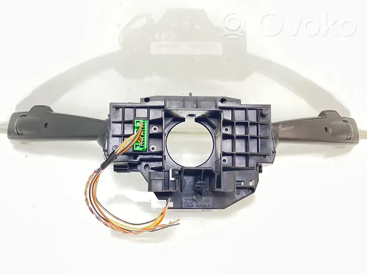 Volvo C30 Wiper turn signal indicator stalk/switch P31264575