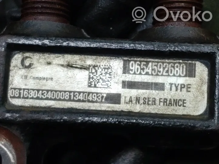 Volvo C30 Tuyau de conduite principale de carburant 9654592680