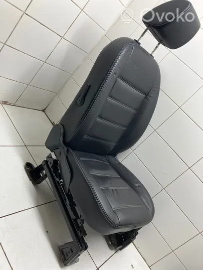 Ford Kuga I Seat set 