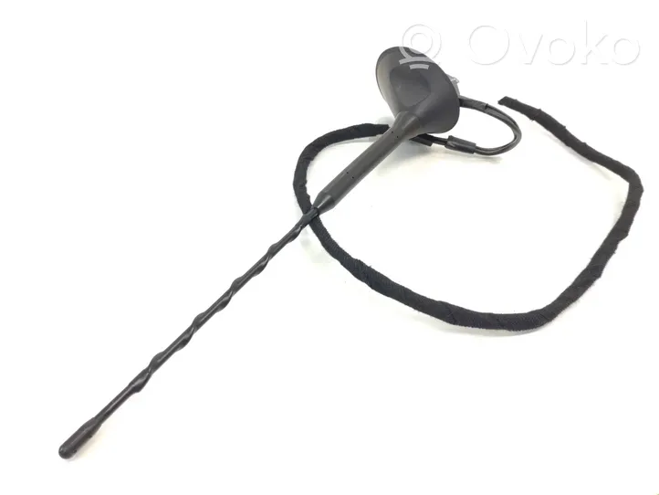 Ford Kuga I Radio antenna 