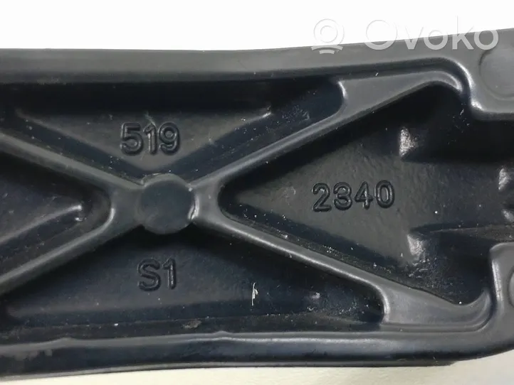 Toyota Auris E180 Braccio della spazzola tergicristallo anteriore 2340
