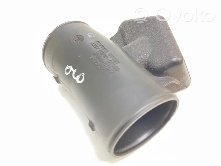 Toyota Auris E180 Tube d'admission d'air 178940T010