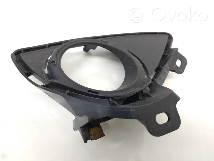 Toyota Auris E180 Support antibrouillard 8148102290