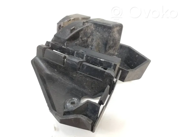 Volvo C30 Support de montage de pare-chocs avant 30655936