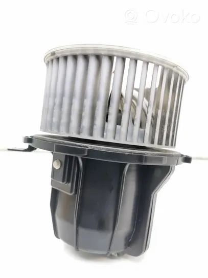 Audi A4 S4 B8 8K Ventola riscaldamento/ventilatore abitacolo U0852003