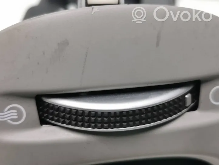 KIA Soul Garniture, panneau de grille d'aération latérale 97490B2000