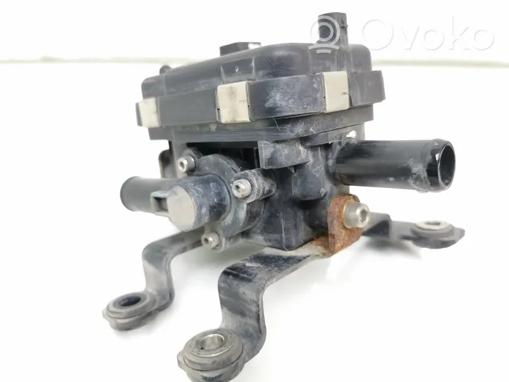 KIA Soul Coolant heater control valve 