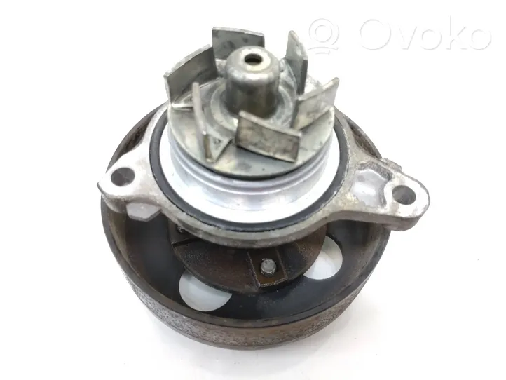 KIA Rio Pompe de circulation d'eau 12a020005r1