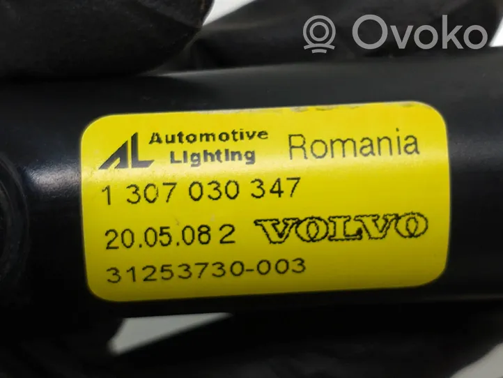 Volvo C30 Dysza spryskiwacza lampy przedniej 31253730