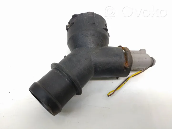 Volkswagen Golf V Tuyau de liquide de refroidissement moteur 1K0122291AE