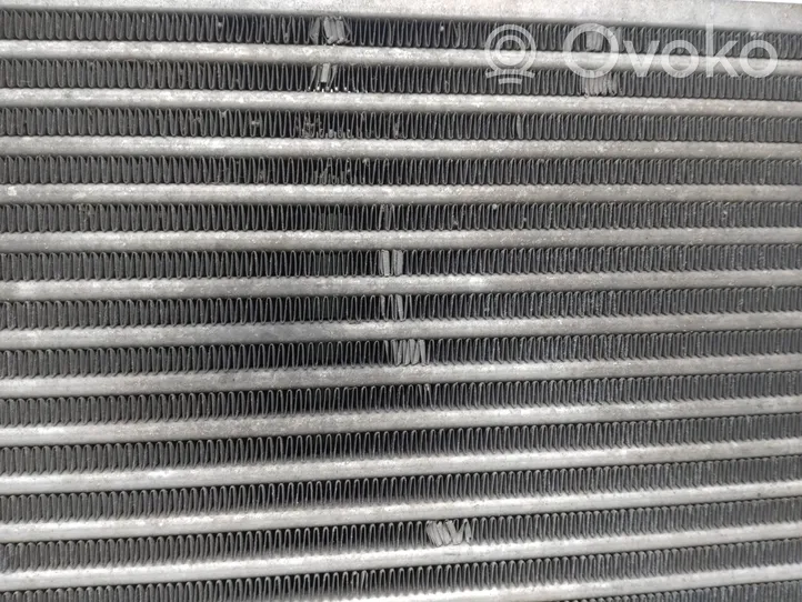 Alfa Romeo 159 Starpdzesētāja radiators VP4FLH9L440AF