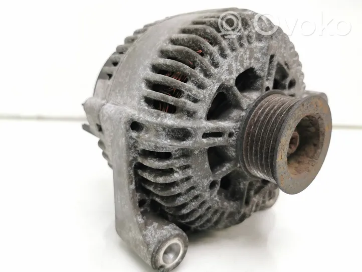 BMW 5 E60 E61 Generatore/alternatore 7797521