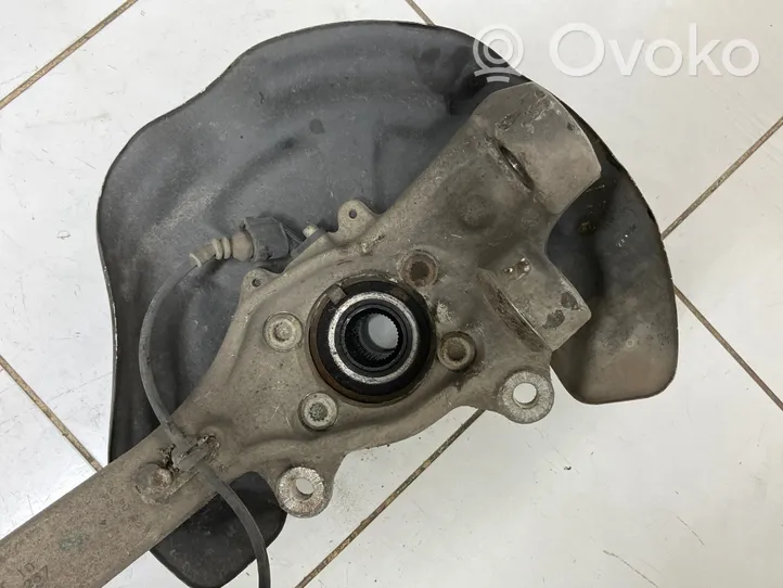 Audi A6 S6 C6 4F Fuso a snodo con mozzo ruota anteriore R4F0257