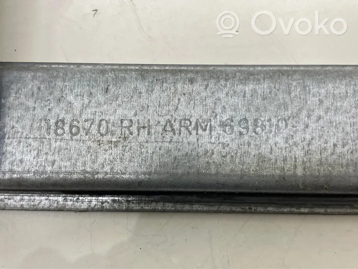 Toyota Aygo AB10 Priekinio el. lango pakėlimo mechanizmo komplektas ARM69810