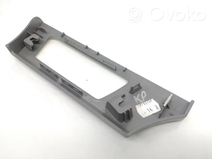 BMW 3 E90 E91 Rivestimento del vano portaoggetti del cruscotto 7132847