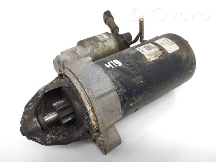 Mercedes-Benz Vito Viano W639 Starter motor 0061109014