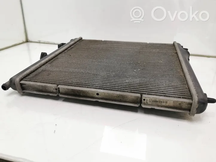 Peugeot 208 Coolant radiator 870860300