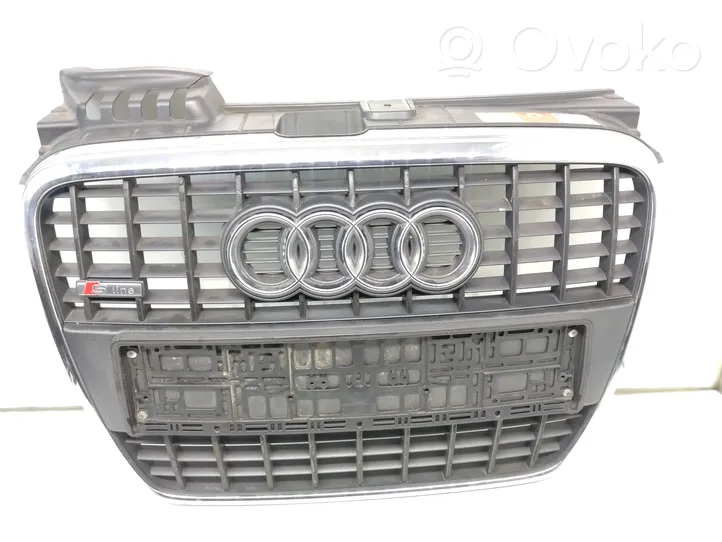 Audi A4 S4 B7 8E 8H Griglia anteriore 8E0853651M