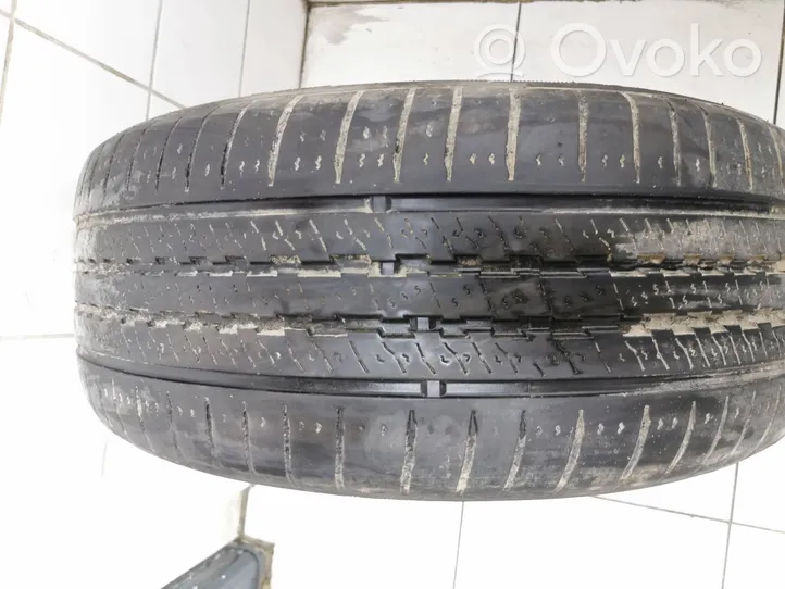 BMW X5 E70 R19 winter tire 25550R19