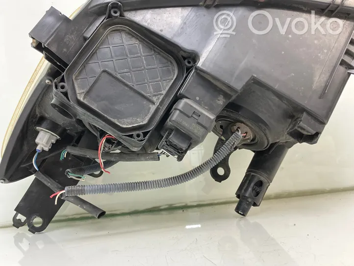 Toyota RAV 4 (XA30) Faro/fanale 9836860