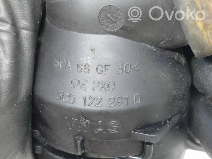Volkswagen PASSAT B7 Moottorin vesijäähdytyksen putki/letku 5K0121087