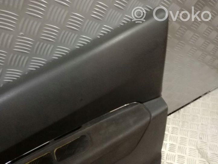 Peugeot 5008 Rivestimento del pannello della portiera anteriore 