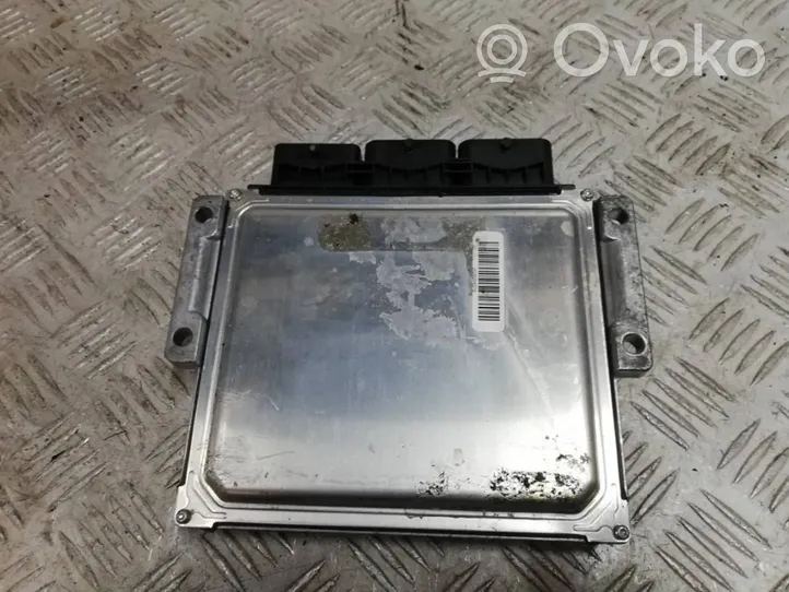 Peugeot RCZ Calculateur moteur ECU 9801556080