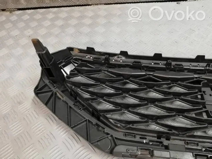 Seat Tarraco Maskownica / Grill / Atrapa górna chłodnicy 5FJ853654D