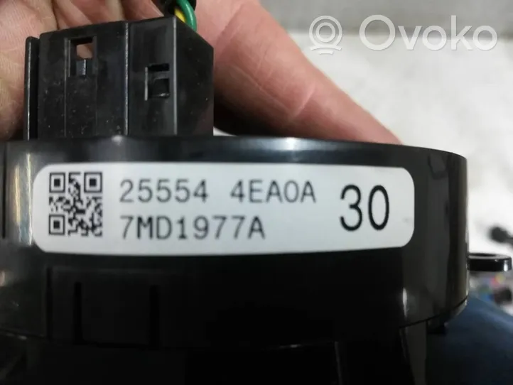 Nissan Qashqai Manetka / Przełącznik kierunkowskazów 255544EA0A