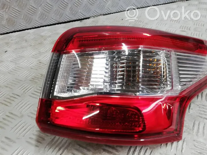 Nissan Qashqai Feux arrière / postérieurs 265504EA0A