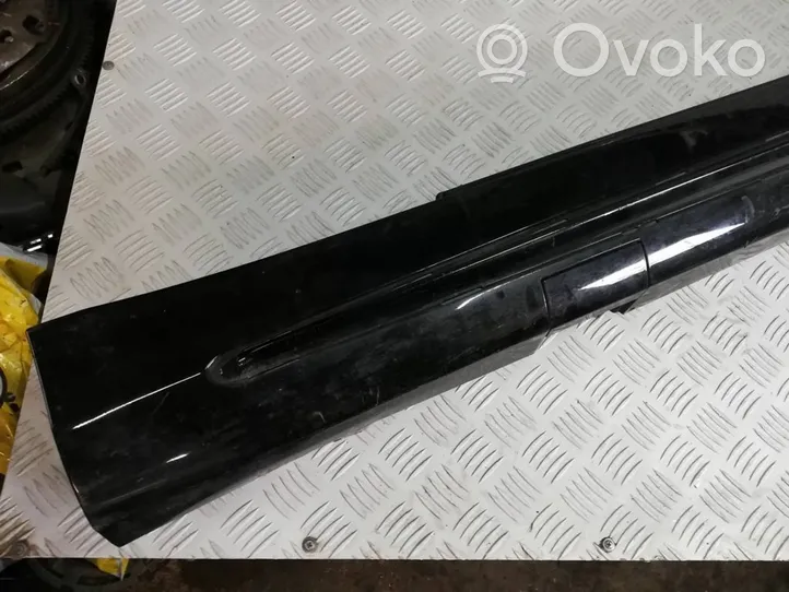 Mercedes-Benz S W222 Rivestimento vano piedi laterale A2226981954